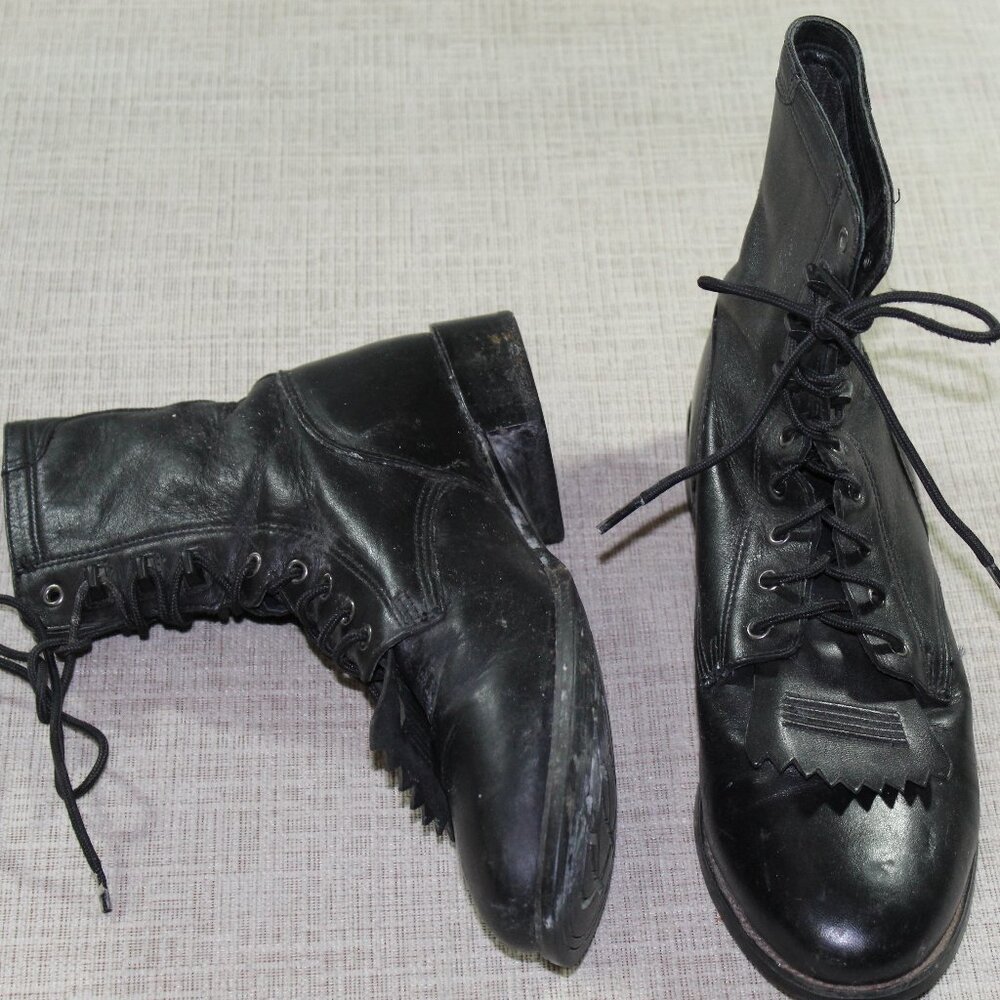 Ariat Black Lacer Kiltie Boots Style 32501 Size: 10.5D